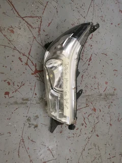 Toyota Hillux Gd6 Headlight