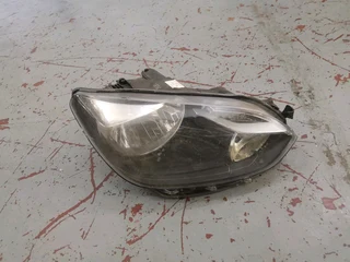 VW UP HEADLIGHT