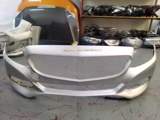 MERCEDES BENZ W205 FRONT BUMPER