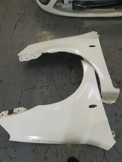 NISSAN TLIDA FENDER