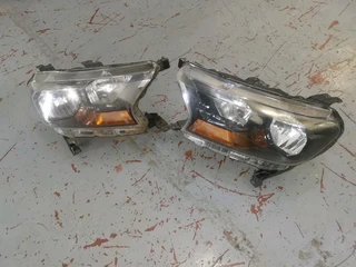FORD RANGER  T7 HEADLIGHT