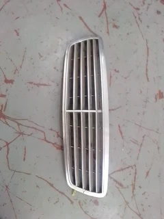 Mercedes Benz W203 Grill