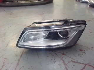 AUDI Q5 2013 HEADLIGHT