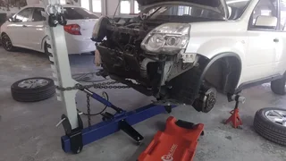 LOOKING FOR YOUNG RELIABLE PAINTSHOP ASSISTANT (semi skilled)