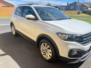 2022 VW T-CROSS 1.0 COMFORTLINE WITH 63000KMS ON CLOCK