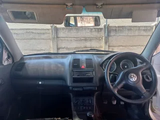 2002 Volkswagen Polo Millenium Spec