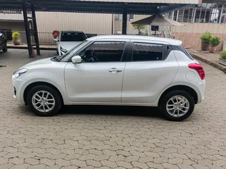 Suzuki dwift automatic R169000