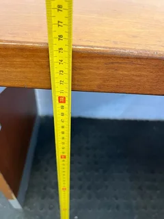 Sleek L-Shape Wooden Office Desk with Steel Base (Width: 174cm)(Height: 76cm)- A51422