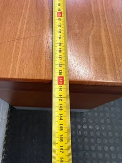 Sleek L-Shape Wooden Office Desk with Steel Base (Width: 174cm)(Height: 76cm)- A51422