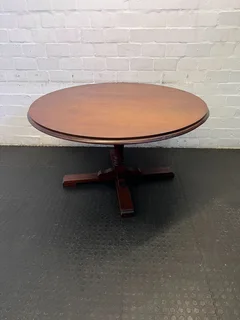 Elegant Round Mahogany Dining Table With Minor Surface Scratches - Reduced- A53631