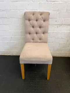 Elegant Beige Upholstered Dining Chair with Wooden Legs- A53954