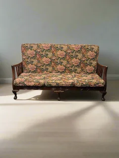 Vintage Floral 3-Seater Couch with Solid Wood Frame- A55370