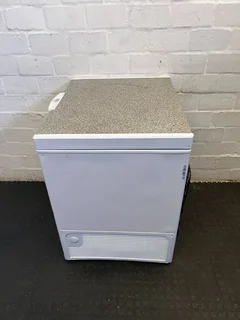 Defy White Chest Freezer with Textured Top – Minor Marks- A55677