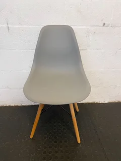 Modern Grey Plastic Chair with Wooden Legs - Minimalist Design- A54078
