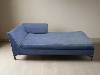 Stylish Blue Velvet Chaise Lounge with Minimal Wear- A55893