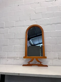 Genuine Bassett  Wooden Vanity Mirror (Width: 38cm)(Height: 75.5cm)- A51171