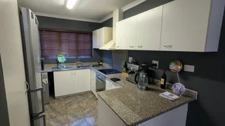 2 Bed Simplex Townhouse for sale in Ashley Pinetown