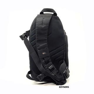 Lowepro SlingShot 202 AW Sling Bag (Medium)