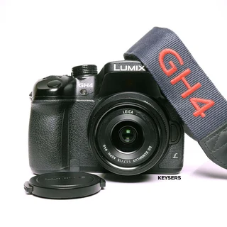 Panasonic Lumix GH4 Body &#43; Lumix 15mm F1.7 ASPH Lens