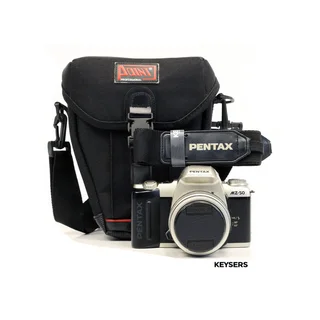 Pentax MZ-50 Bundle