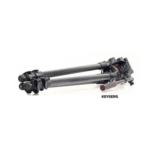 Manfrotto 057 Carbon Fibre 3-Section Tripod with MVH502A Head