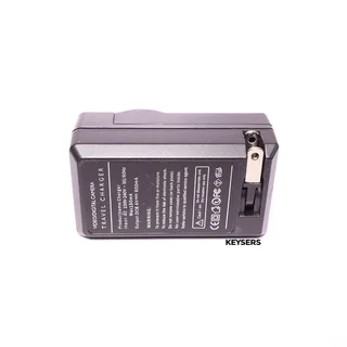 Generic Charger for NP-F550 / F750 / F970 Batteries (UK Version) &#43; NP-F750 Battery