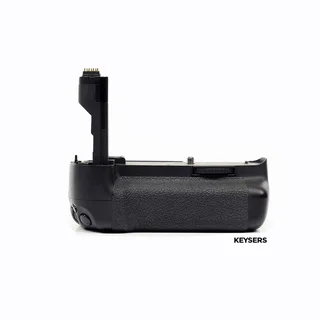 Canon BG-E7 Battery Grip (Canon 7D)