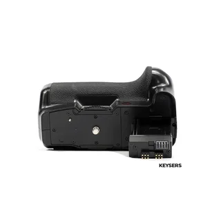 Generic Battery Grip for Canon 550D/600D/650D/700D