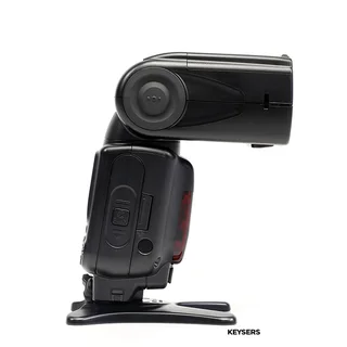 Nikon SB-910 Speedlight