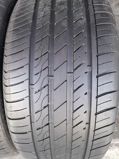 275/45 R21 used tyres and more.call/whatsapp Enzo 0783455713