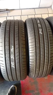 275/35 R19 used tyres and more.call/whatsapp Enzo 0783455713