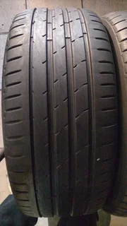 295/30 R20 used tyres and more.call/WhatsApp Enzo 0783455713