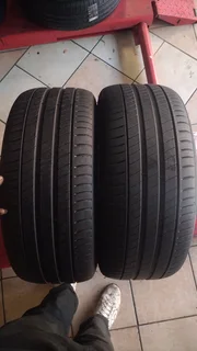 245/40 R18 used tyres and more.call/WhatsApp Enzo 0783455713