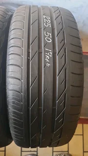 225/40 R19 used tyres and more.call/whatsapp 0.7.8.3.4.5.5.7.1.3