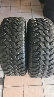 275/55 R20 used tyres and more.call/whatsapp Enzo 0783455713