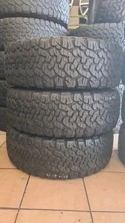 275/55 R20 used tyres and more.call/whatsapp Enzo 0783455713
