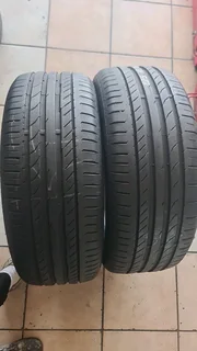 265/30 R20 used tyres in mint condition.call/whatsapp Enzo 0783455713