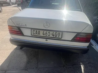 230E Mercedes Benz
