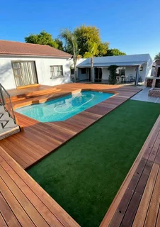 Hardwood Decking builders
