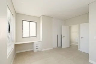 4 bed, 4,5 bathroom house to rent at Croydon Gardens Estate, Croyodon Somerset West