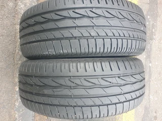 235 55 17.BRIDGESTONE TURANZA 99%thread life