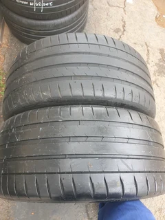 245 35 19.MICHELIN PILOT SPORT 4S