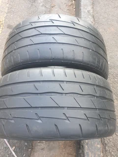 255 35 18.BRIDGESTONE POTENZA