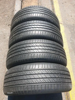 225 55 18.KUMHO SOLUS