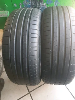 235 50 20.PIRELLI PZERO