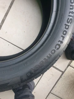 235 50 18.CONTINENTAL NORMAL