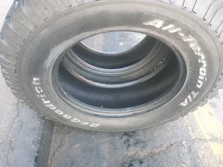 265 70 17.BFGOODRICH ALL TERRAIN KO