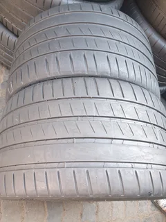 305 30 20.MICHELIN PILOT SPORT 4S