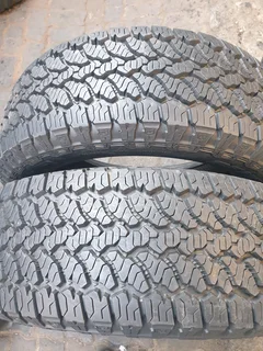 215 60 17.general Grabber A/t