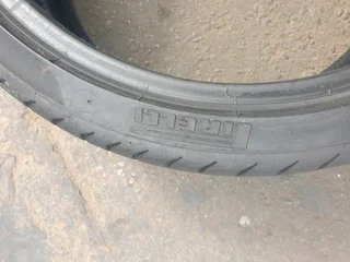 225 35 19.PIRELLI PZERO